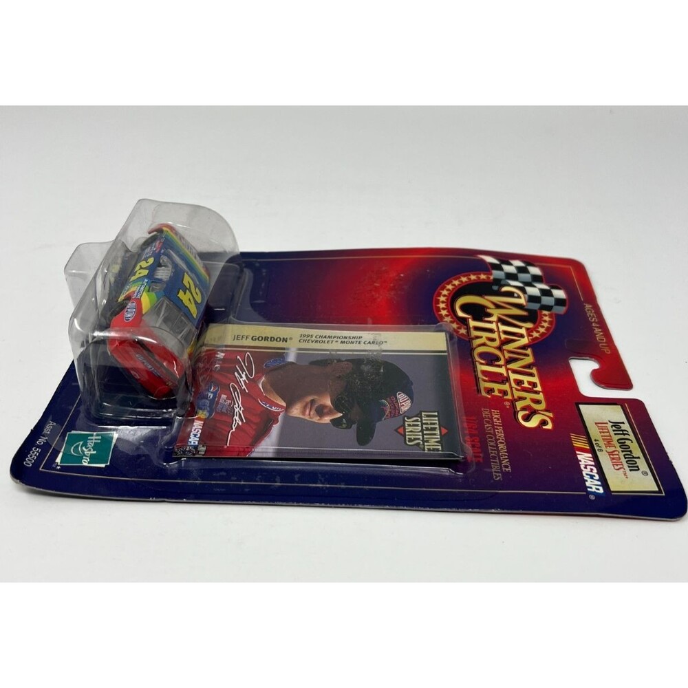 Jeff Gordon 1999 Winners Circle Dupont NASCAR 1:64 Scale Diecast #24 - Picture 3 of 7